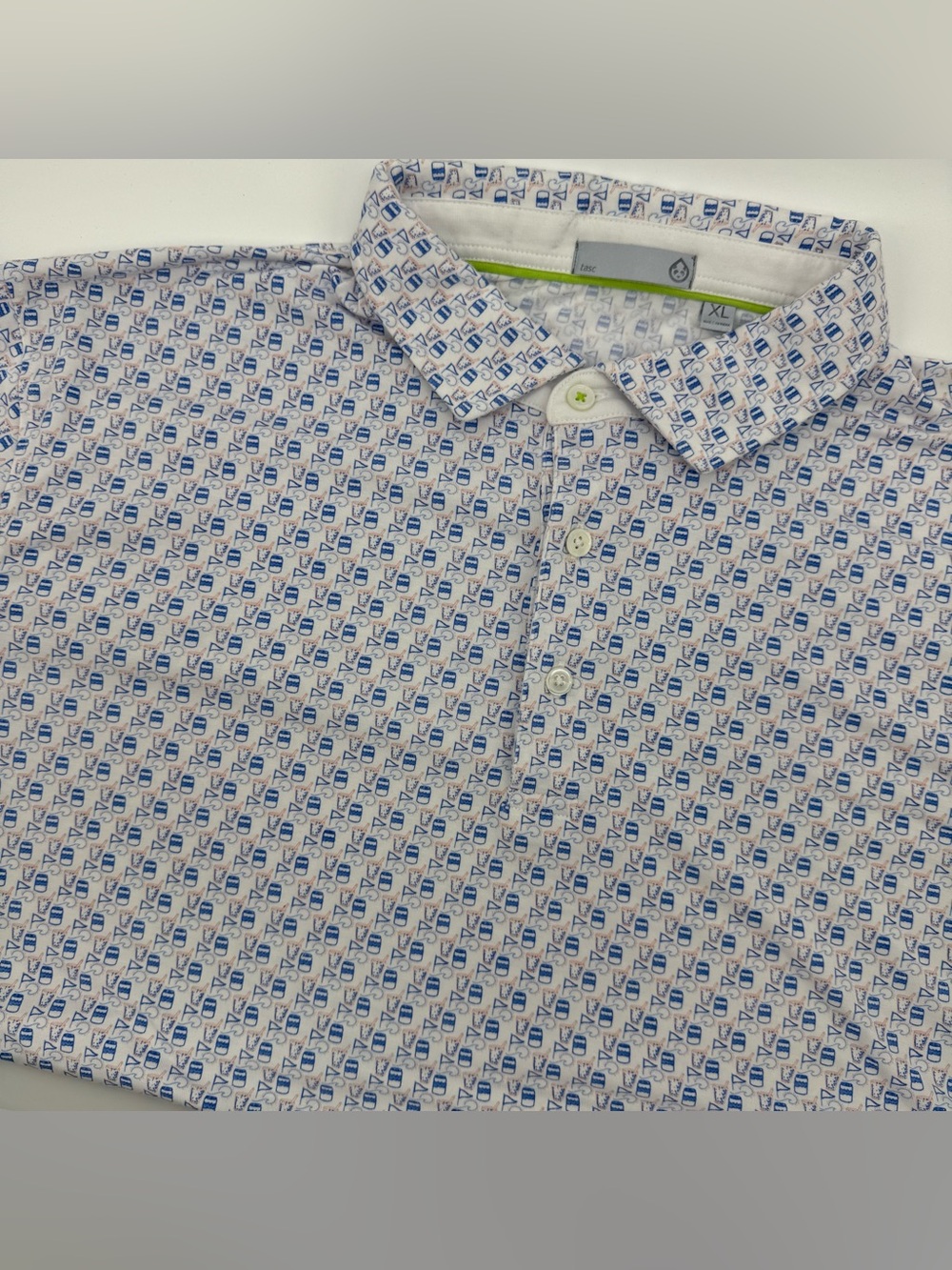 Tasc Cloud Polo Shirt Mens XL Happy Hour All Over Print Geometric Drinks Golf 6